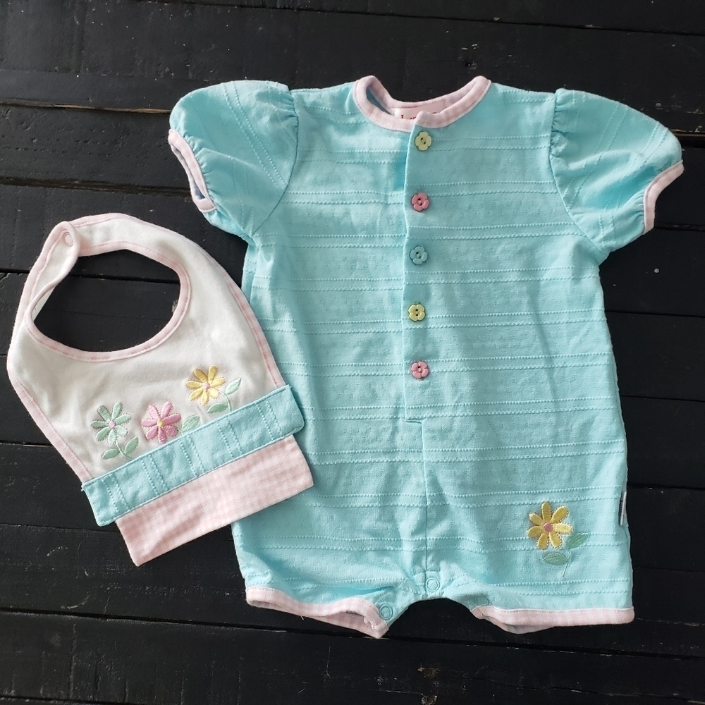 Little Red Hen Baby Girl 6/9 Months Two Pieces Set Blue Romper Bib Flower Button